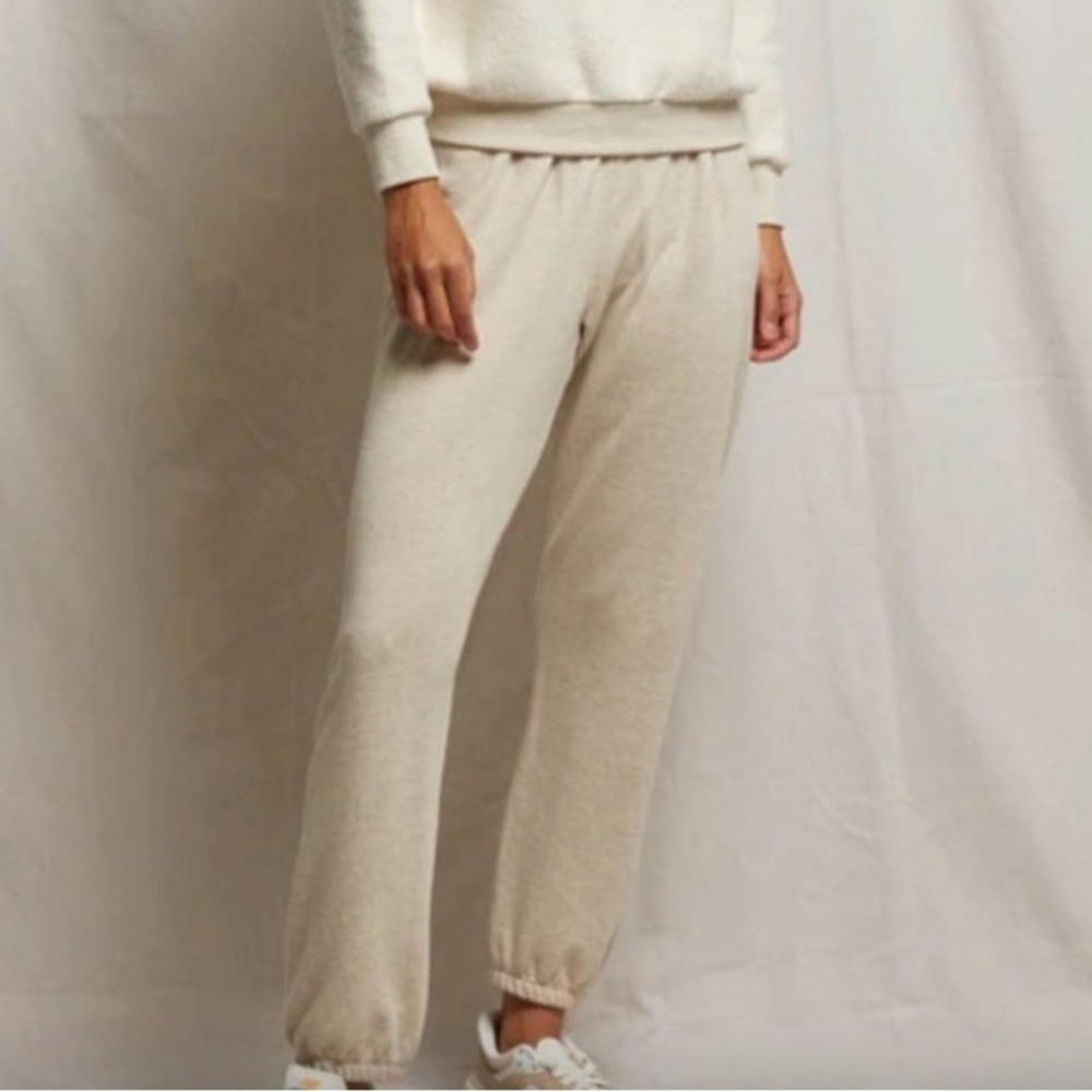 PERFECTWHITETEE Ziggy joggers in oatmeal cream size small